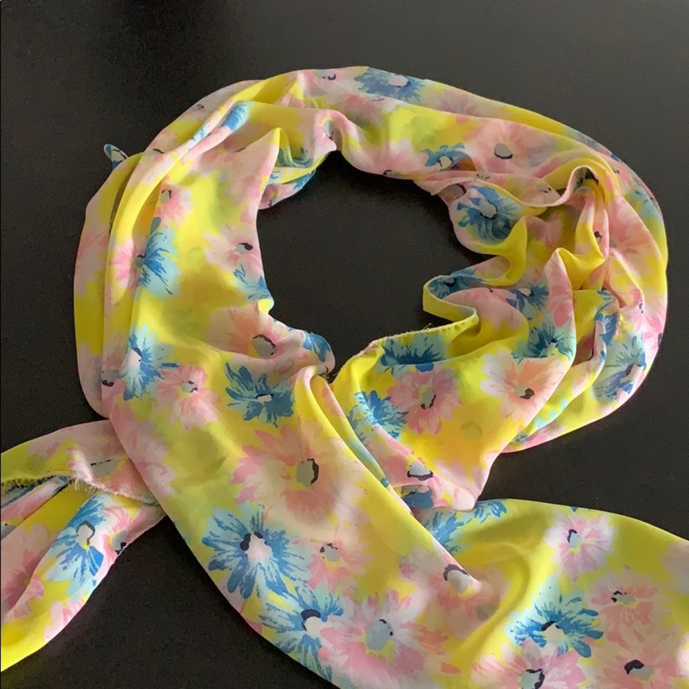 Scarf